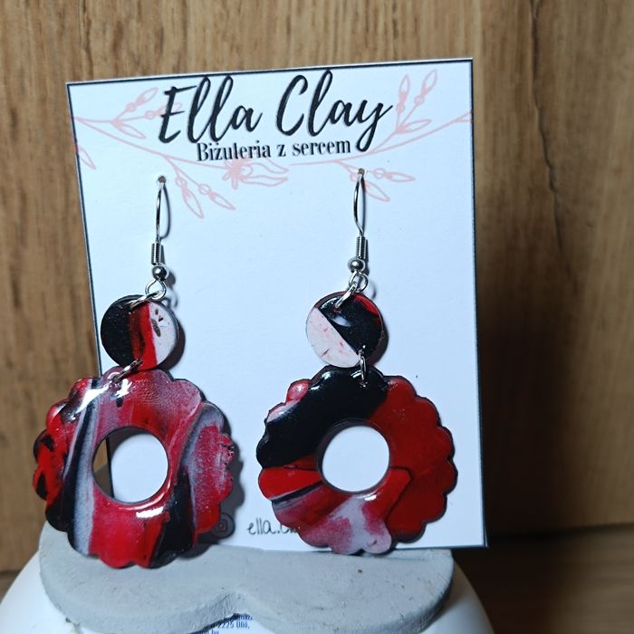 Handmade kolczyki wiszące bigle srebrne stal chirurgiczna serce czarne