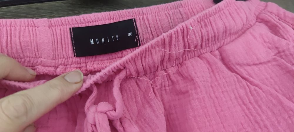 Szorty damskie krótkie spodenki muślinowe różowe Mohito r. 36 S