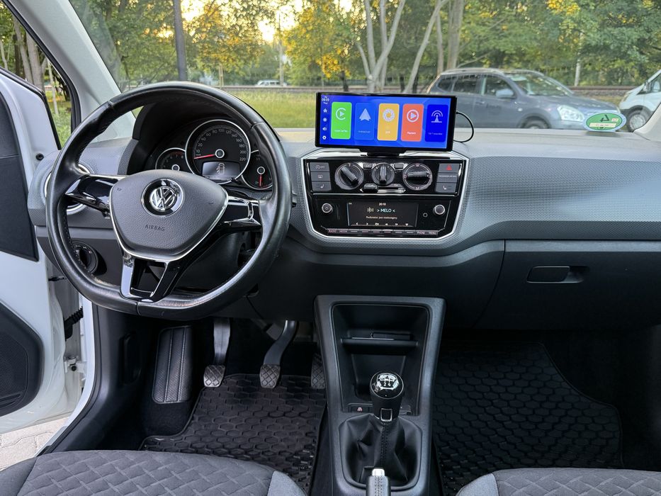 Volkswagen UP! 1.0TSI 90KM 2019R. Zadbany!