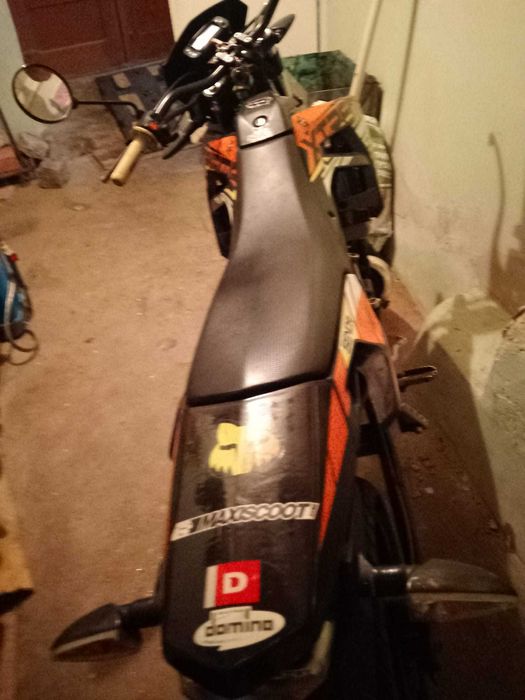 Mota Derby extreme 50cc Enpecavel como nova com 12mil km