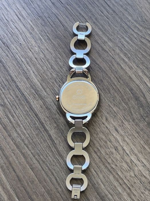 Relogio modelo MOOD da One