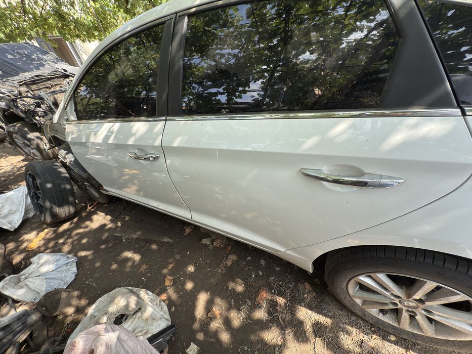 Дверь,двери hyundai sonata lf