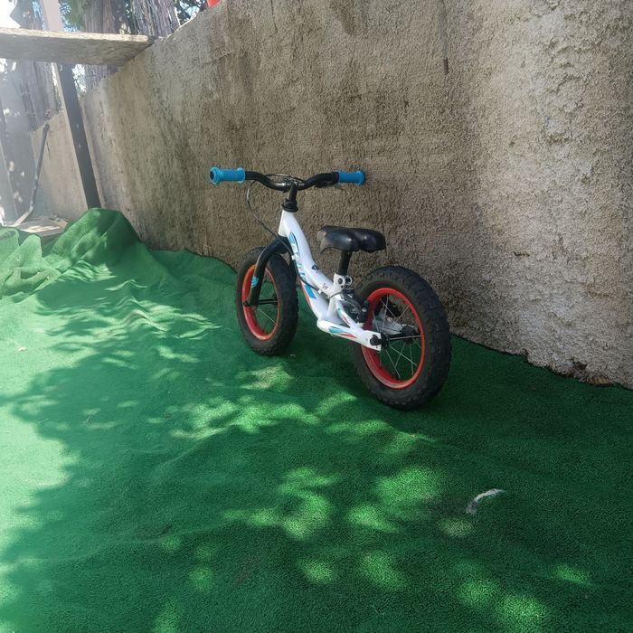 Bicicleta Berg 1st criança