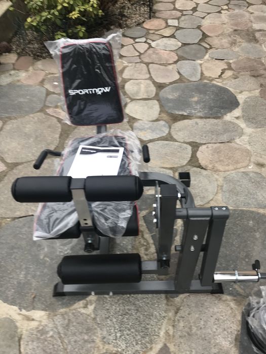 Maszyna do ćwiczeń mięśni nóg + obciażniki