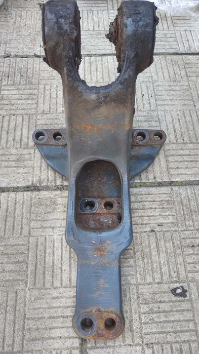 Кронштейн кабины в сборе Iveco Stralis Ивеко Стралис