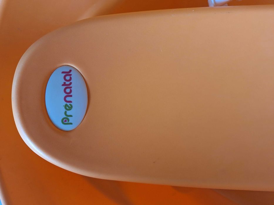 Banheira ergonómica de criança