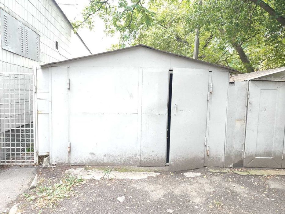 Гараж 22 м2, вул. Половецька 16Б, Татарка, Шевченківський район