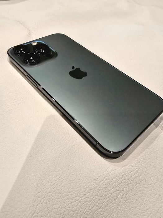iPhone 13 Pro Verde Sequoia 256GB – Como Novo