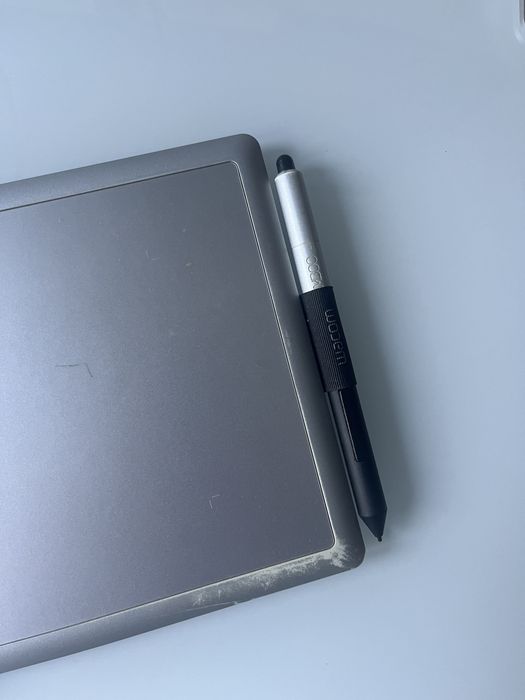 Mesa digital wacom Bamboo CTH-470