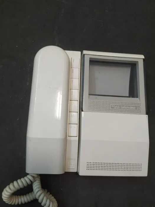 Vários equipamentos Terraneo/Biticino ( Video-Porteiros, Botoneira )