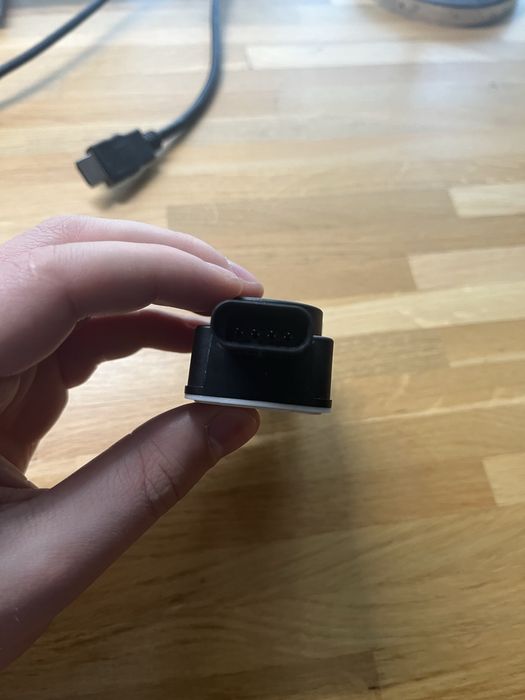 Моторчик повітрозабірника (люверси) Tesla model 3/Y