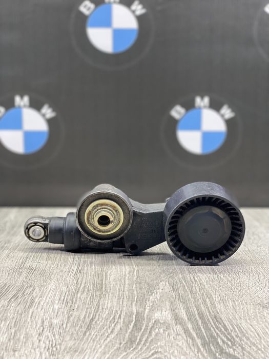 Натяжитель Ремня БМВ М62ТУ Е38 Е39 Е53