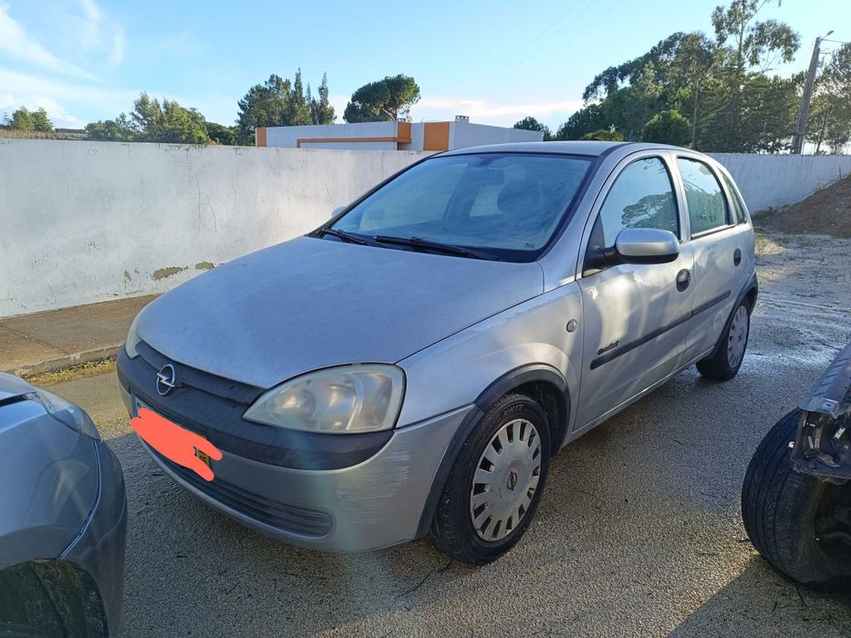 Opel corsa C 1.2 16v X01 para peças – caixa, interiores, suspensão, mala, portas quartelas outros