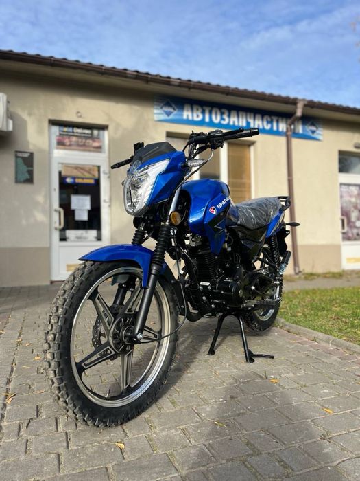 Spark SP150-R15 новий  дорожній мотоцикл 2025 року