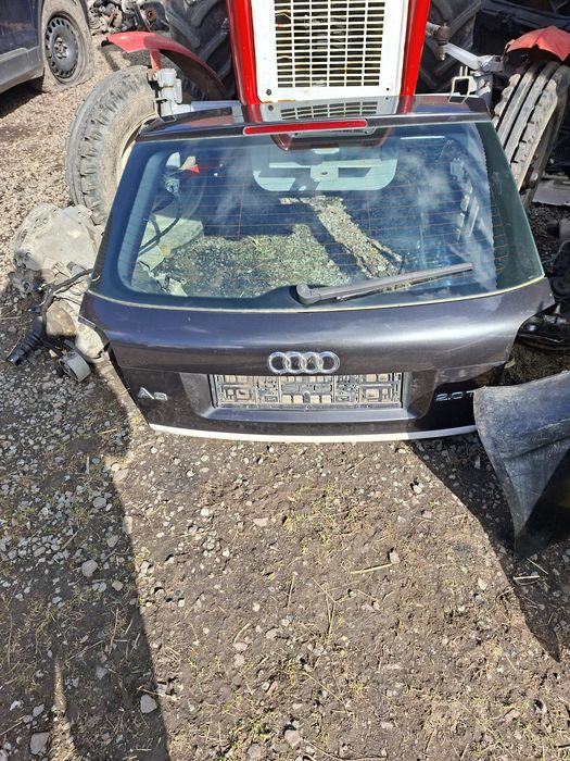 Audi a3 8p klapa tył kompletna lz7l Europa