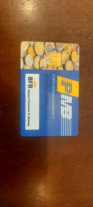 Artigos coleção, isqueiro, borboleta, cartão PMB de BFB, calendários