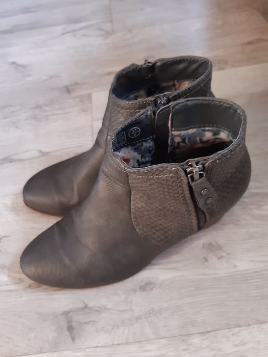 Szare botki na 4.5 cm obcasie podbitym u szewca rozmiar 37 zapinane