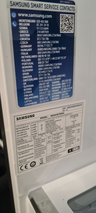 Półki balkonniki na drzwi lodówki Samsung