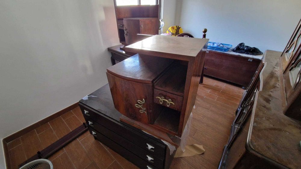 Moveis Antigos de Sala e Quarto