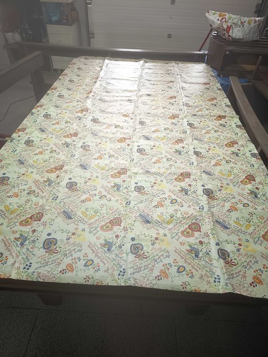Mesa de BILHAR/JANTAR  com bancos
