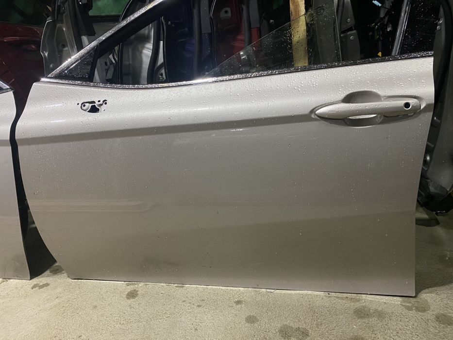 Toyota Camry 70 75 80 Дверка Двері Двери Дверь передня ліва передня права задня ліва задня права, різні кольори в наявності РОЗБОРКА ЗАПЧАСТИНИ