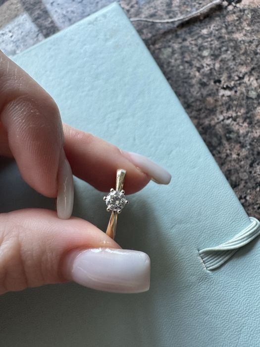 Обручка з діамантом 15.5 розмір 0,2 ct