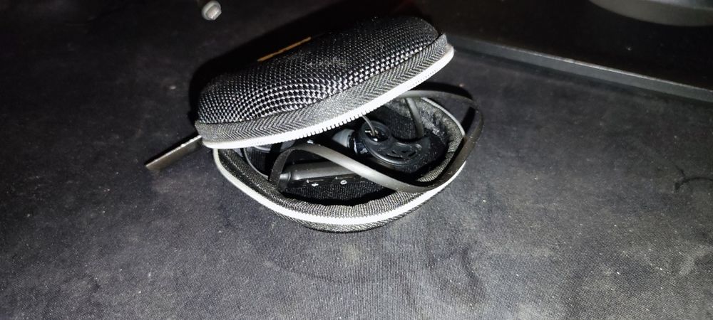 Навушники Philips SHB5900