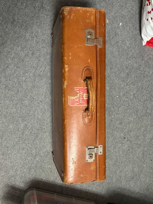Mala vintage em couro – anos 50/60