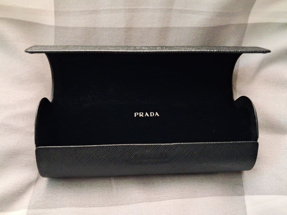 Etui na okulary Prada