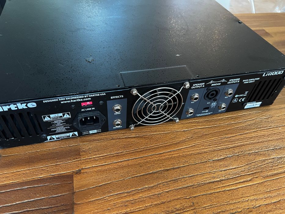 Hartke LH1000 |