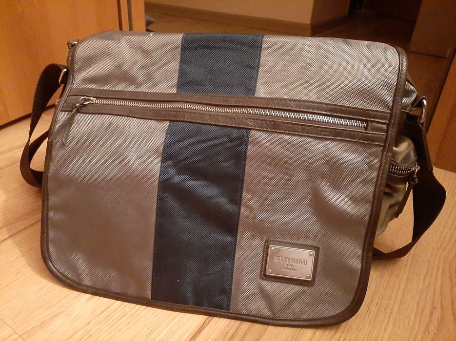 Torba na ramię lub do laptopa