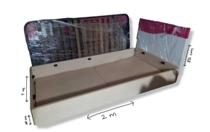 Cama de criança com colchão