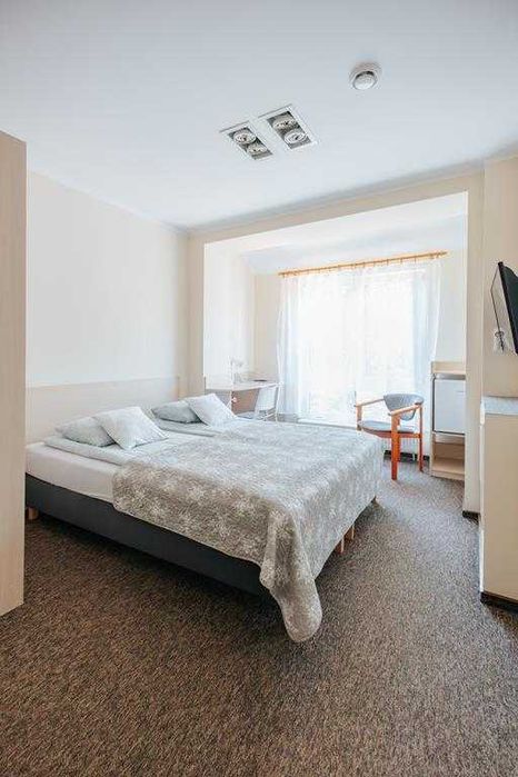 Noclegi dla pracowników, grup.