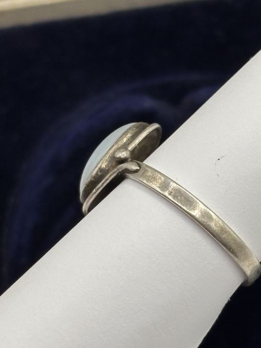 Pierścionek z opalitem