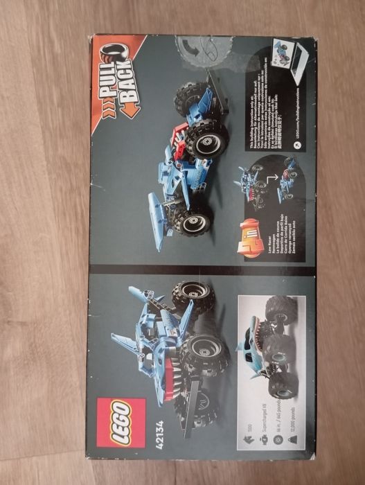 LEGO TECHNIC Megalodon 42134