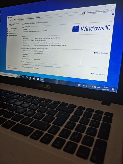 Portátil ASUS i3