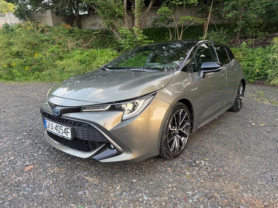Toyota Corolla 2.0 hybrid , serwisowany , najbogatsza wersja