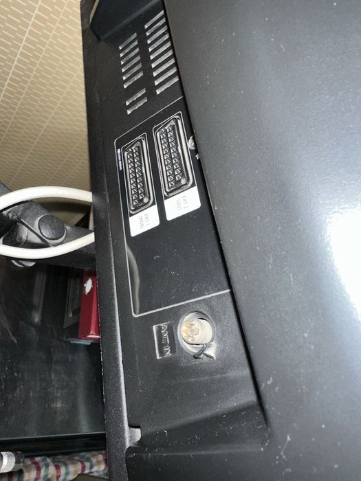 Телевізор SAMSUNG cs-21z45z3q