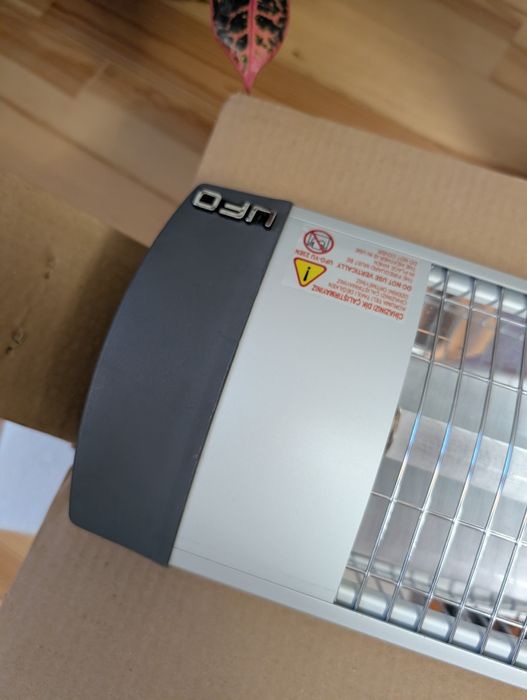 UFO BASIC Обігрівач інфрачервоний  UFO-YU23EN 2000-2300W