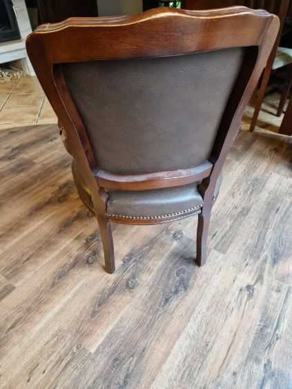 Fotel krzesło zabytkowe skórzane