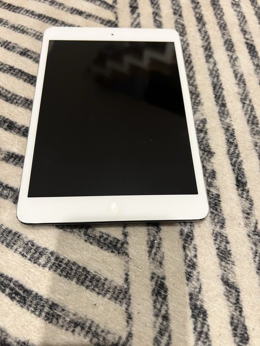 Apple Ipad mini 1 gen model A1432