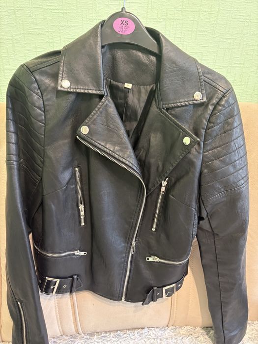 Куртка косуха розмір 46