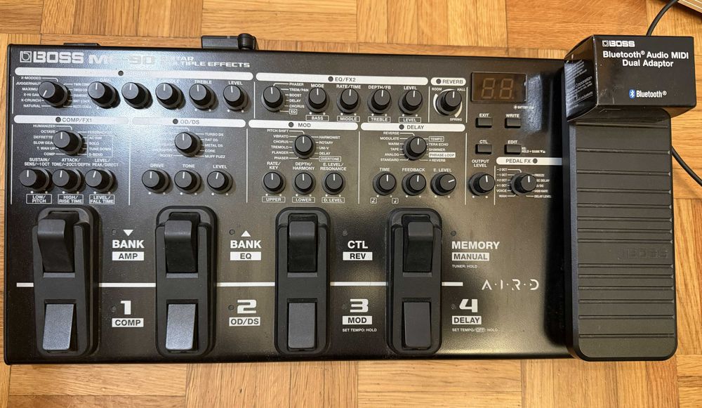 Boss ME 90 + Boss BT-Dual Bluetooth Adaptor