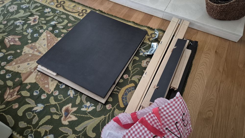 Mesa Extensível IKEA Bjursta 140–180 cm | Elegante e Funcional