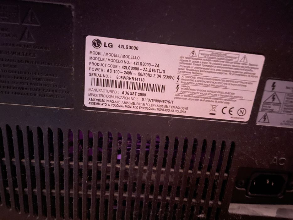 Телевізор lg 42 дюйма