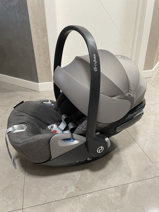 Автокрісло Cybex Cloud Z2 i-Size Plus Soho Grey