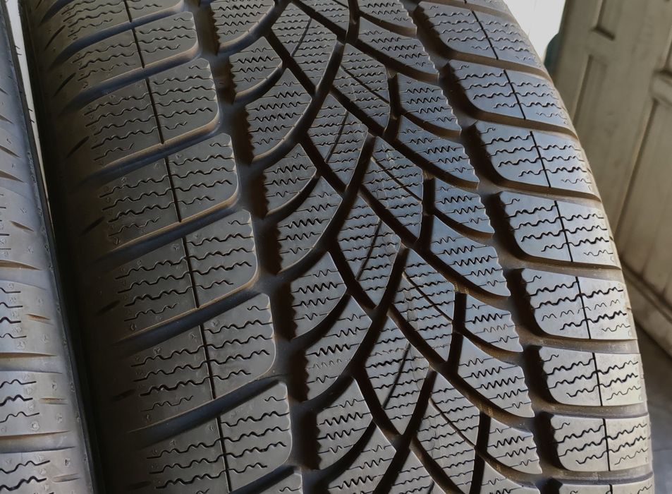 2x 265/45R18 Dunlop SpWinterSport 3D 101V 6,52mm