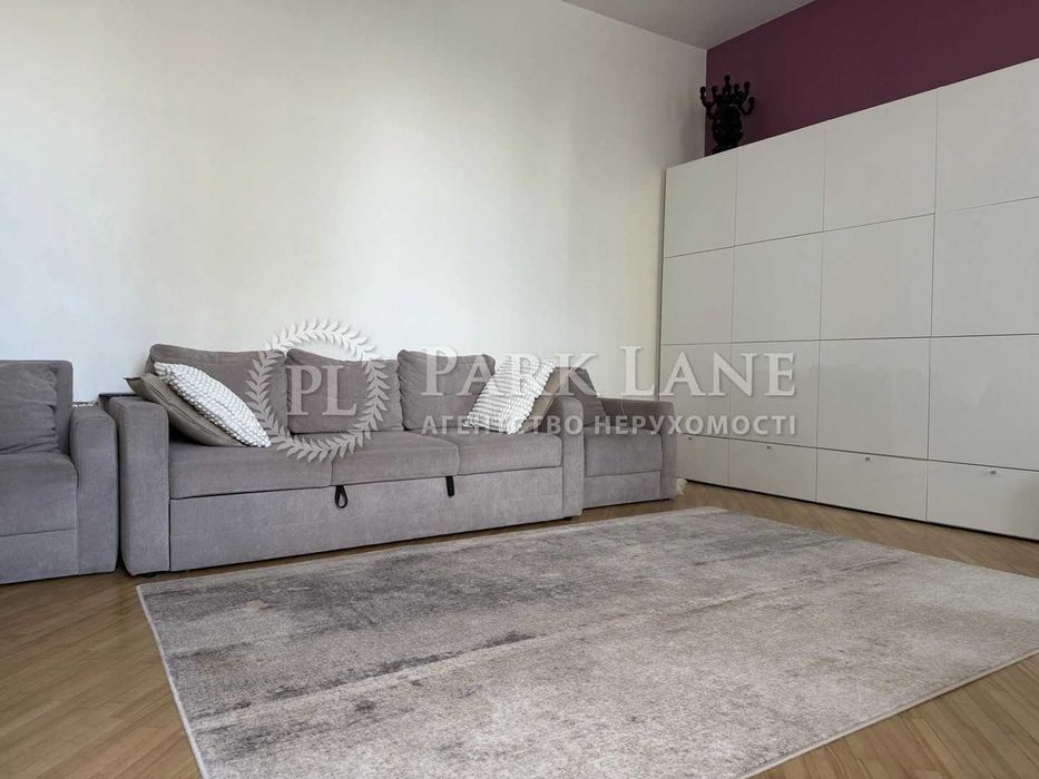 Продаж 2кімн.Січових Стрільців 40/1. Історичний центр.