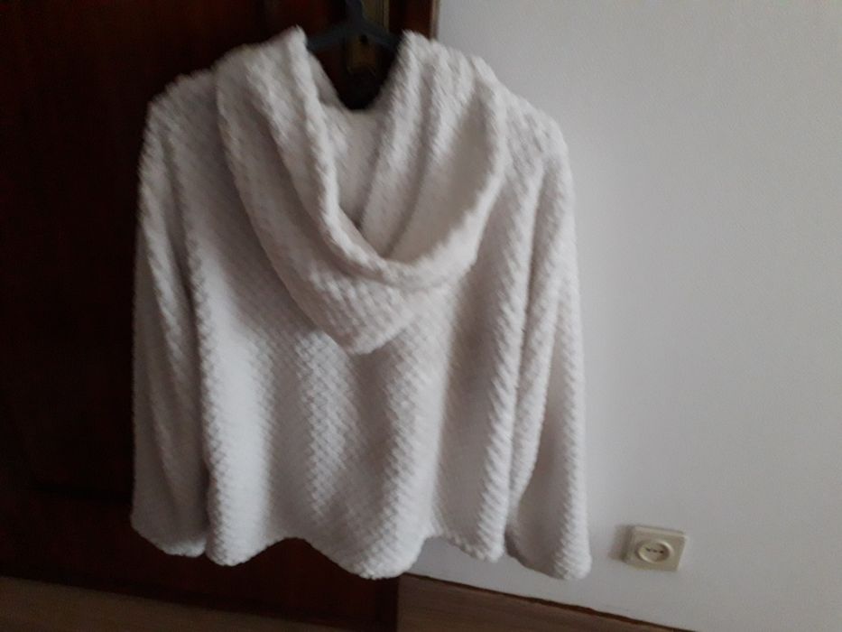 Casaco branco tamanho M