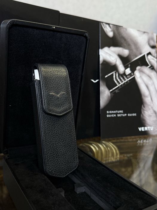 Vertu Signature S design pure silver, оригинал.